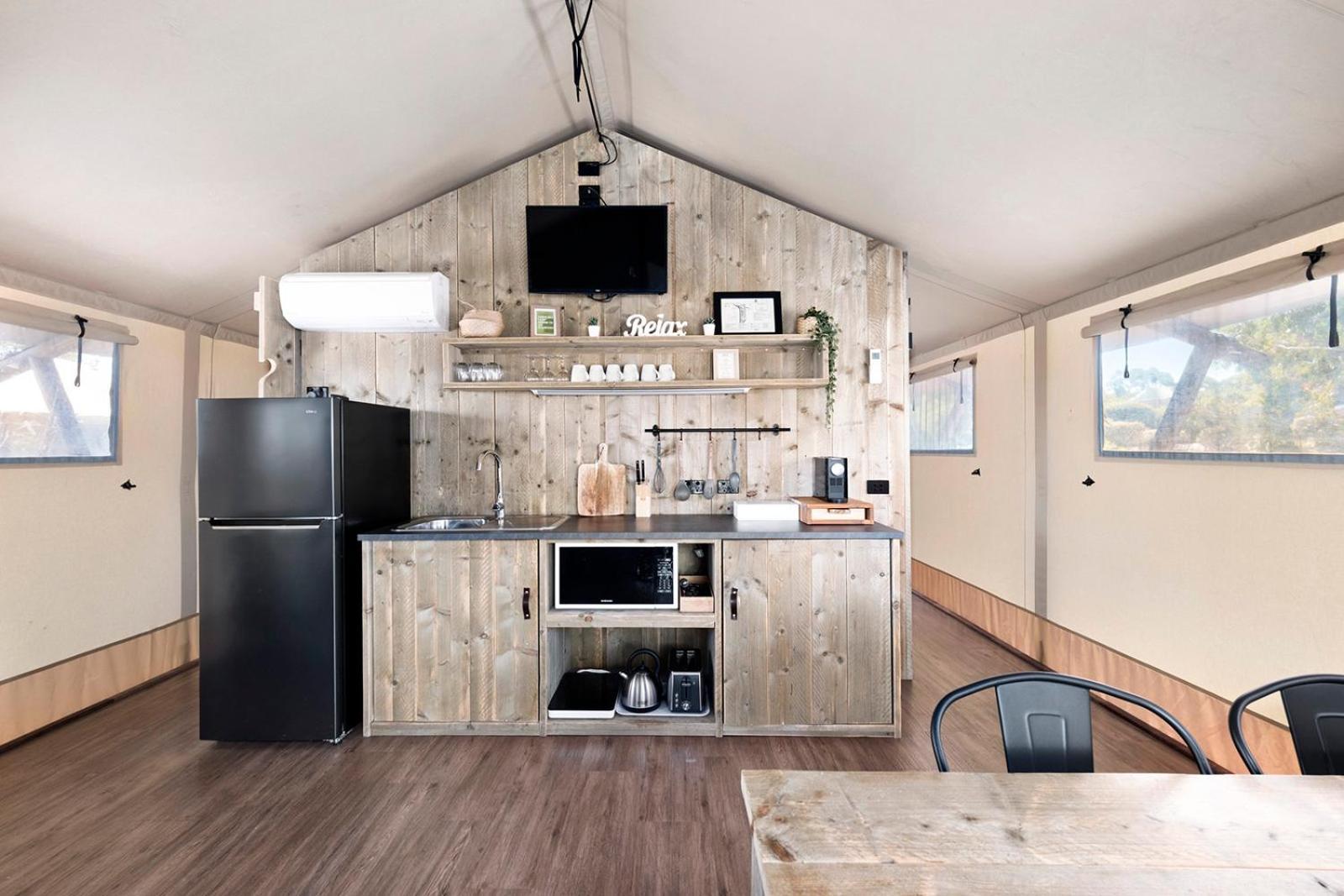 Scamander Sanctuary Holiday Park Exterior foto